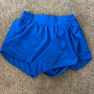 Lululemon 4” Poolside Low Rise Hottie Hots